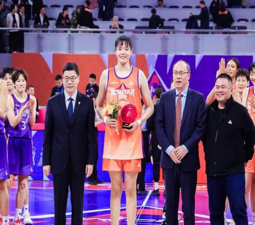 激战正酣,东西部风云,再起,万博manbetx体育平台,万博体育官网,万博体育app下载,ManBetX,SPORTS